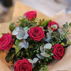 6 Rose bouquet 